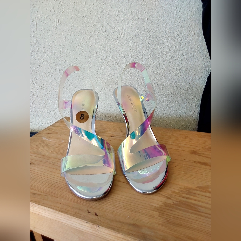 Womens shoes